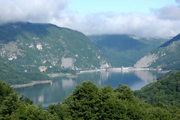 Agriturismo I Due Regni Petrella Salto Bagian luar foto