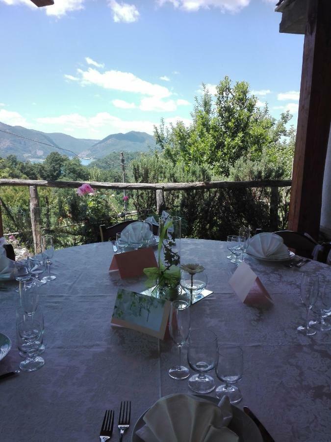 Agriturismo I Due Regni Petrella Salto Bagian luar foto